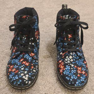 Dr. Martens Womens Maelly Padded Collar Boot Red Blue Floral T Canvas UK 5 US 7